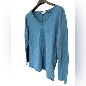 Mododoc Slub knit S cotton long sleeve v neck shirt in excellent condition